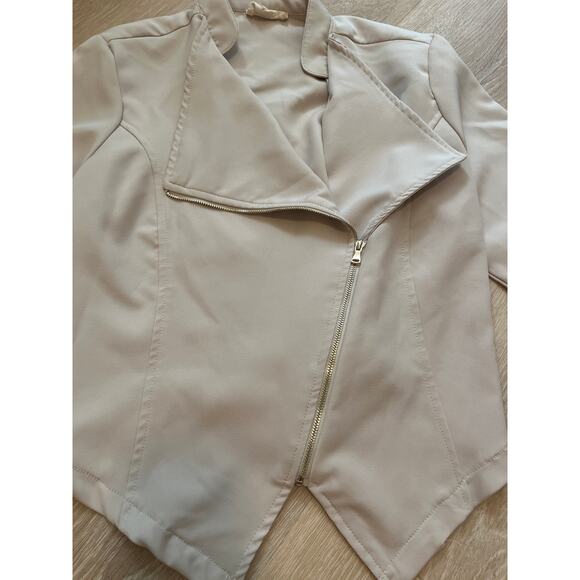 Miley and Molly Lightweight Beige Moto Jacket Cropped Size Medium - Picture 2 of 6